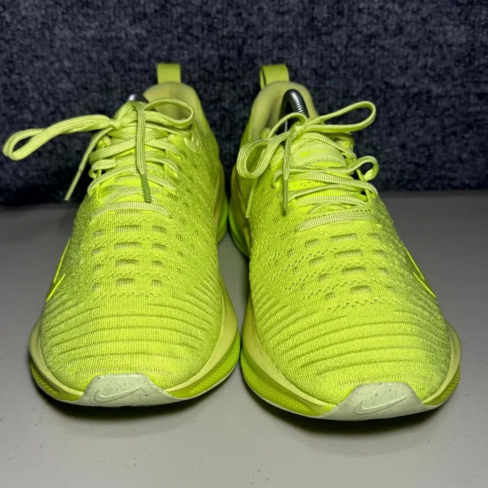 Nike Infinity RN 4 Sneakers Vibrant Volt Lace Up Road Running Shoes Mens Sz 10.5